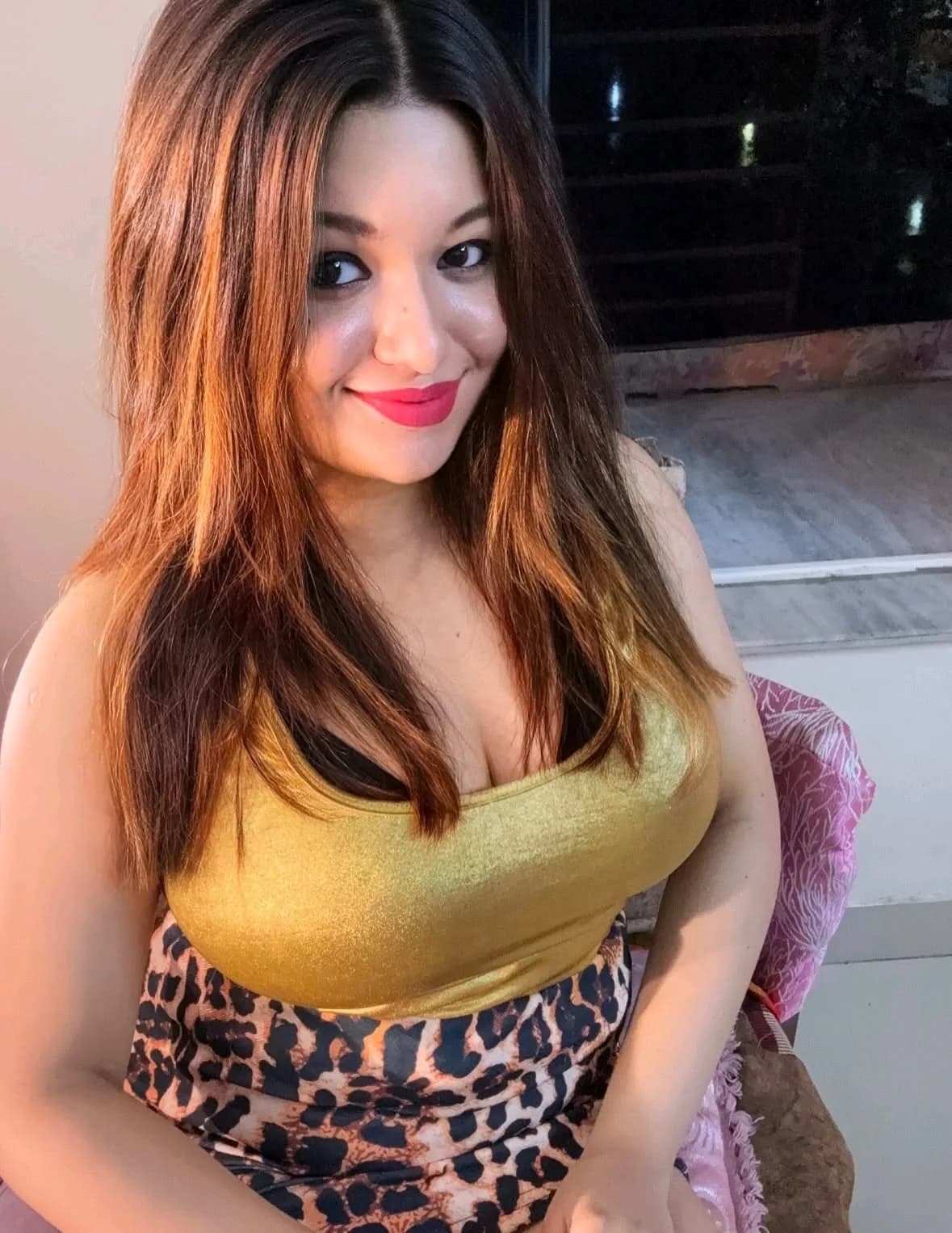 Mumbai call girl