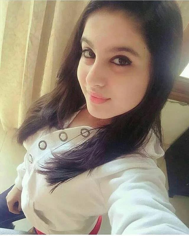 Nagpur call girl